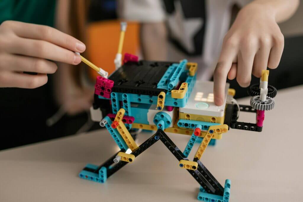 Grand Prize winner of #CreateWithCB competition gets A Lego from CurioBuddy. So participate now.
